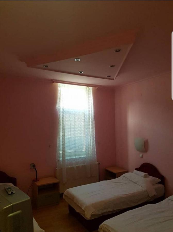 Hotel Viktorija Nova Kanjiža Exterior foto